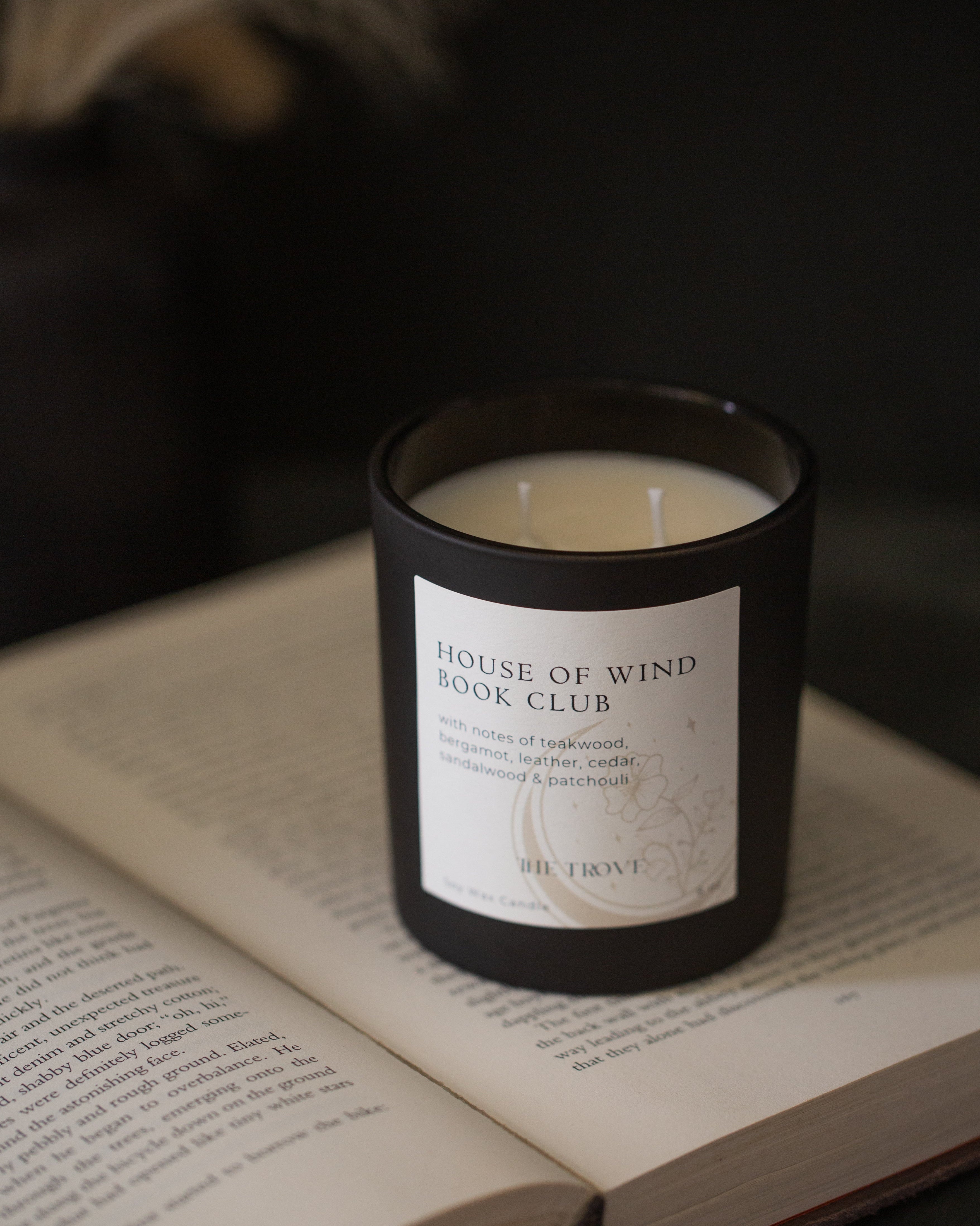 House of Wind Bookclub | 8oz Candle