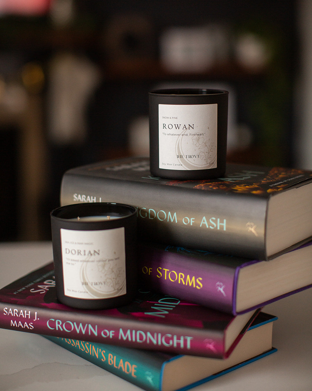 Rowan Whitethorn | 8oz Candle