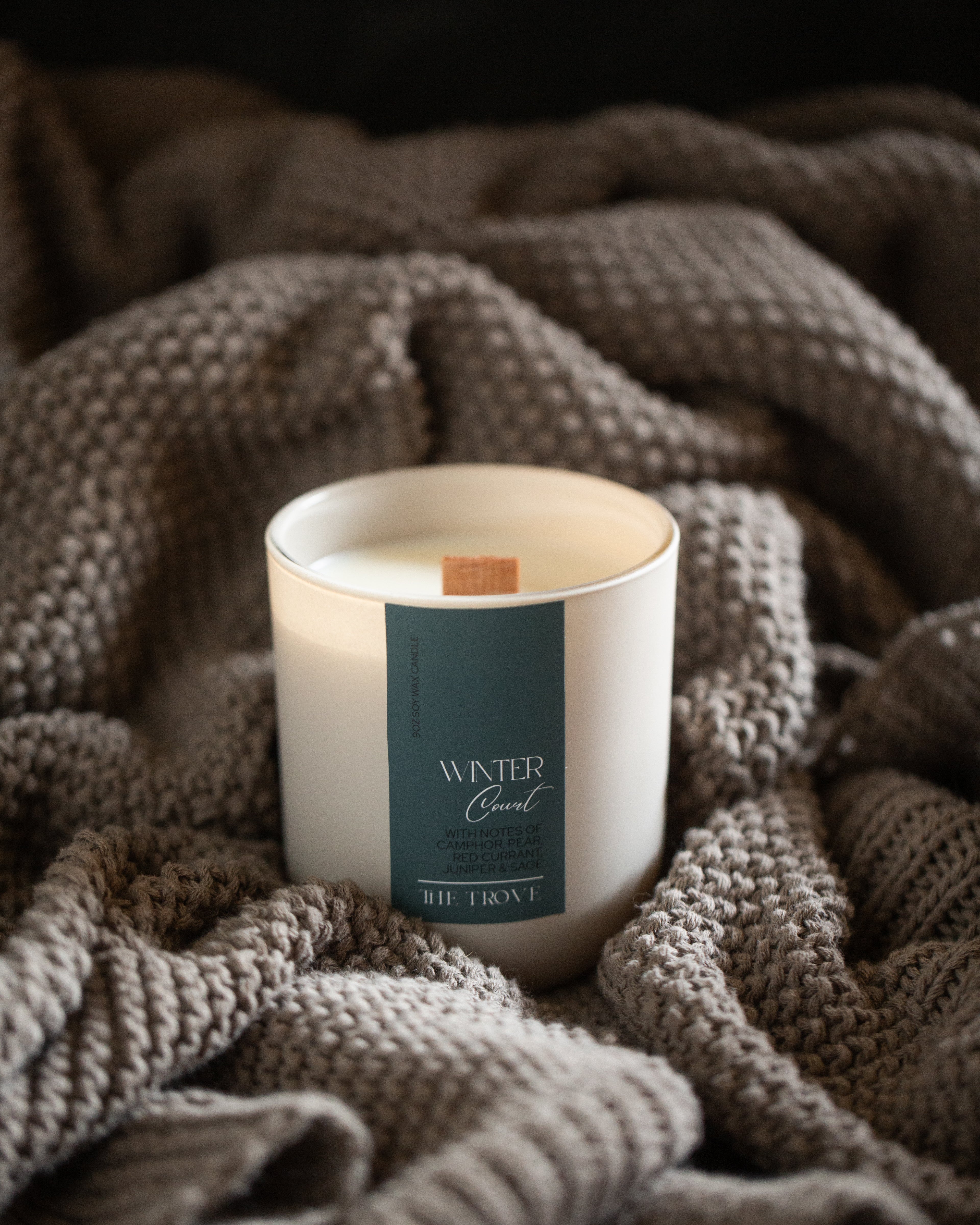 Winter Court | 9oz Candle